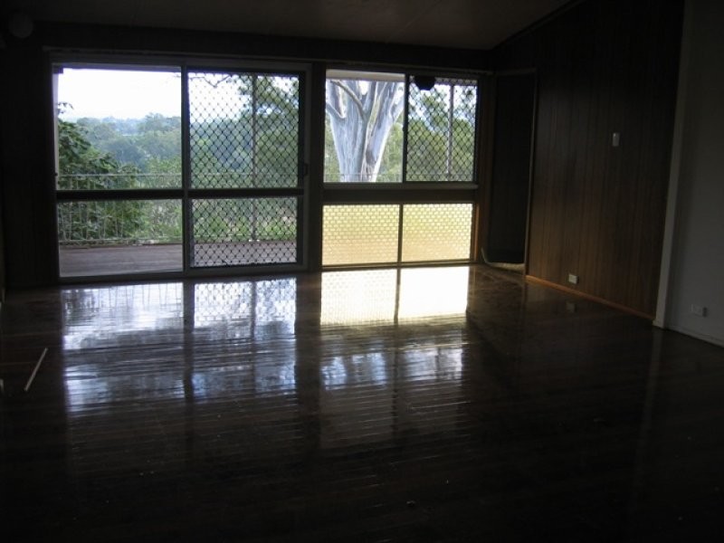 1 Ardoyne Road, Corinda QLD 4075