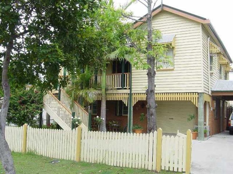 47 Strong Avenue, Graceville QLD 4075