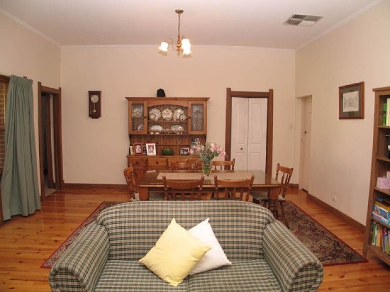 5 La Perouse Avenue, Flinders Park SA 5025