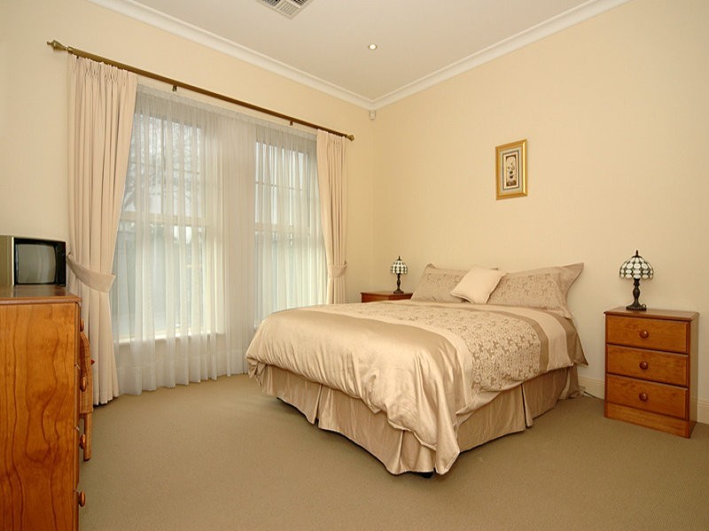 115B Trimmer Parade, Seaton SA 5023