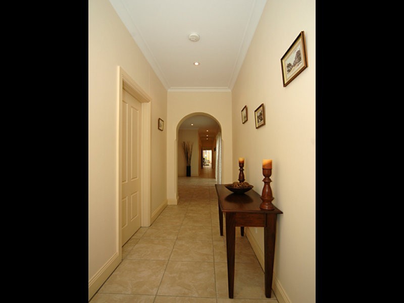 115B Trimmer Parade, Seaton SA 5023