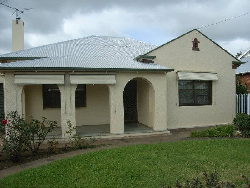 11 Fairweather Avenue, Woodville South SA 5011