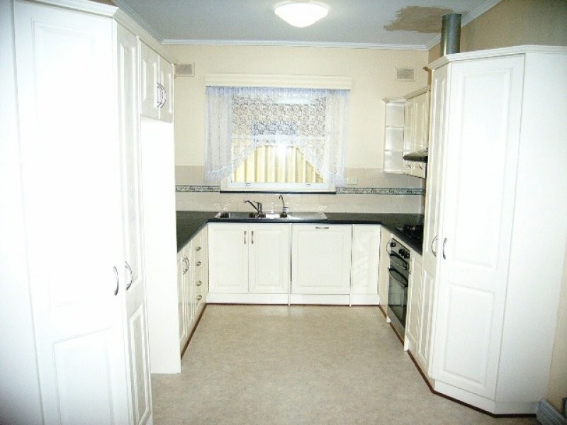 131 HALSEY ROAD, Henley Beach South SA 5022