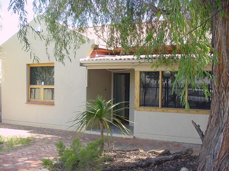 2 Bardia Avenue, Findon SA 5023