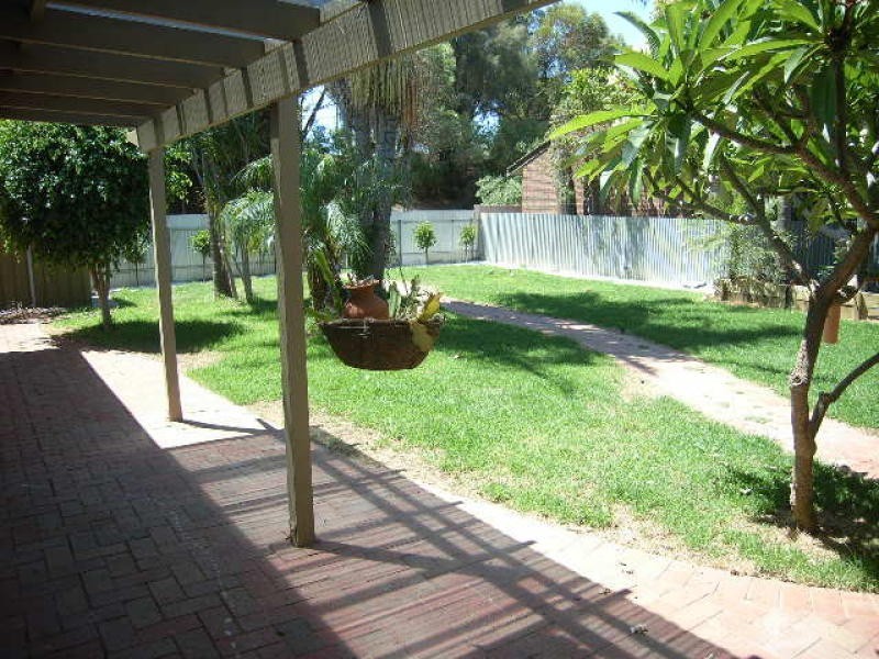 56 Fawnbrake Crescent, West Beach SA 5024