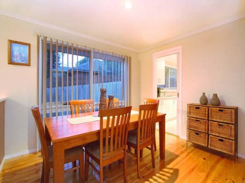 34 Francis Crescent, Ferntree Gully VIC 3156