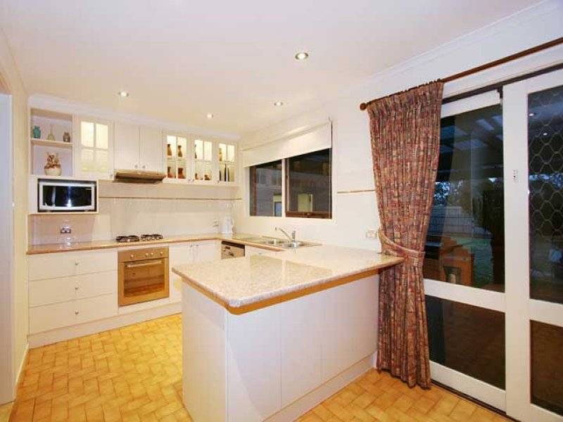 22 Spruce Drive, Rowville VIC 3178