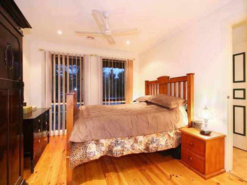 22 Spruce Drive, Rowville VIC 3178