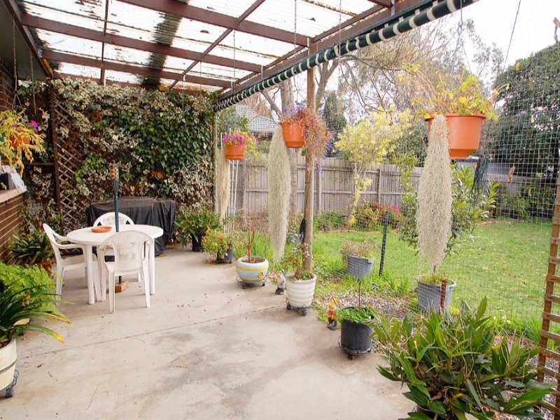 10 Flower Street, Ferntree Gully VIC 3156