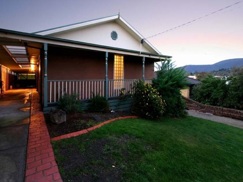 22 Silverton Drive, Ferntree Gully VIC 3156