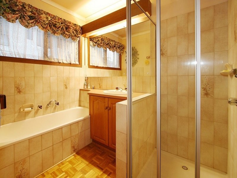47 John Edgcumbe Way, Endeavour Hills VIC 3802