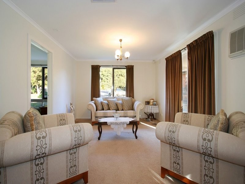 14 Vandeven Court, Ferntree Gully VIC 3156