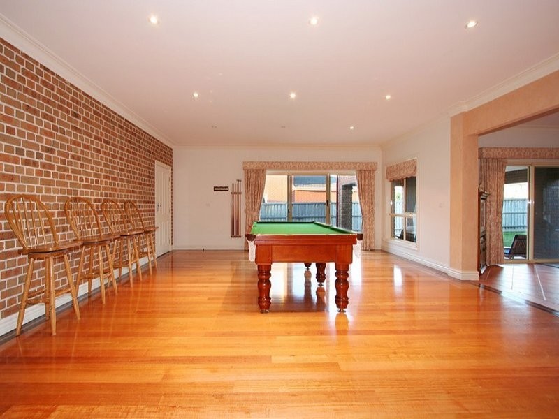 12 Callander Place, Lysterfield VIC 3156