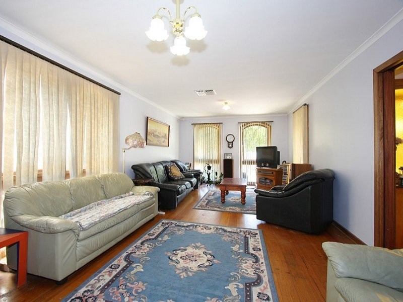 59 Brentwood Drive, Wantirna VIC 3152