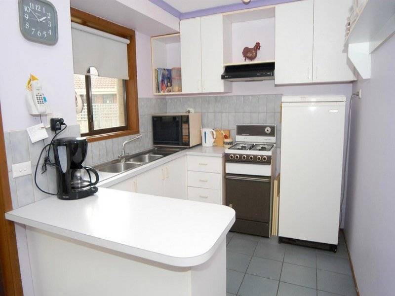 20 Spruce Drive, Rowville VIC 3178