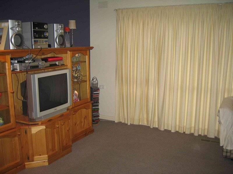 27 Christie Street, Knoxfield VIC 3180