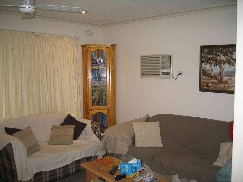 27 Christie Street, Knoxfield VIC 3180