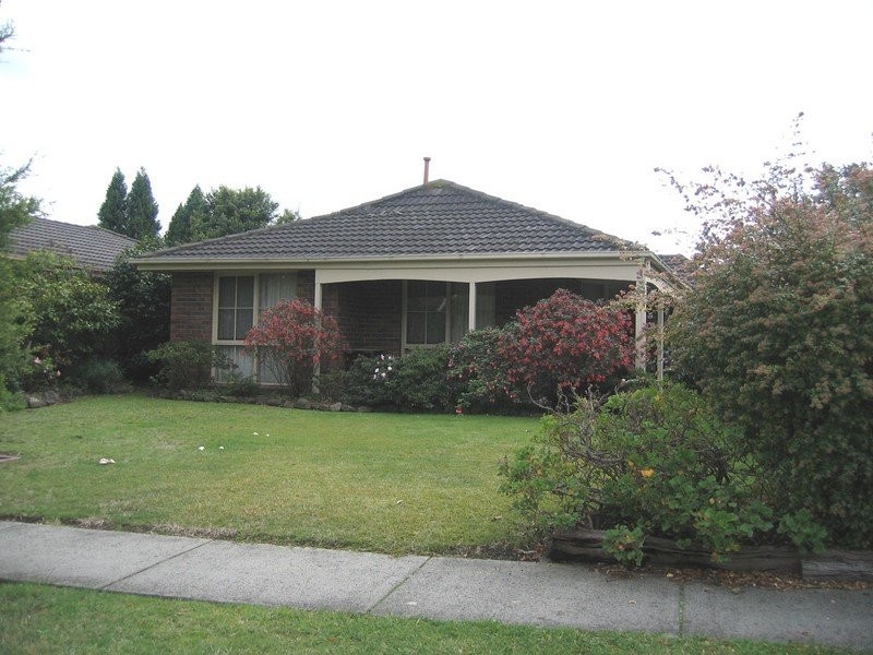 164 Windermere Drive, Ferntree Gully VIC 3156