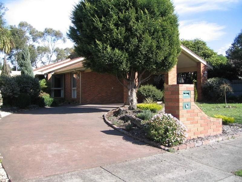 5 Bellfield Drive, Lysterfield VIC 3156