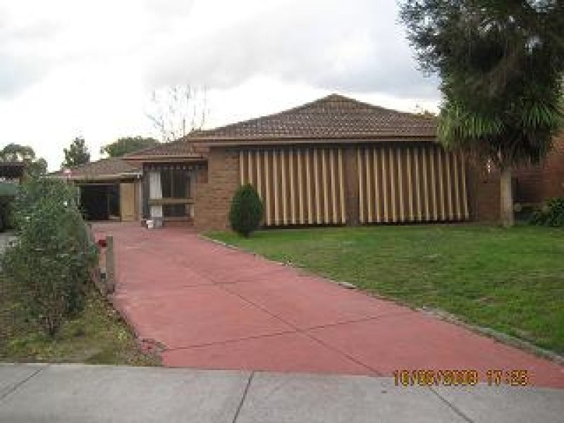 10 Homewood Close, Ferntree Gully VIC 3156