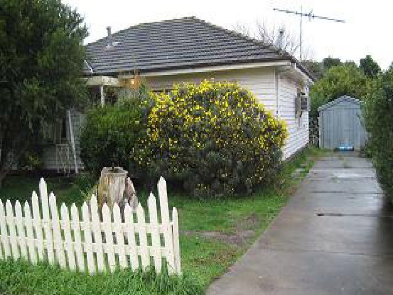 52 Willow Road, Upper Ferntree Gully VIC 3156