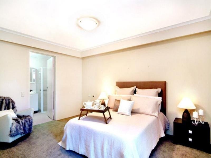 1 Woolcott Avenue, Wahroonga NSW 2076