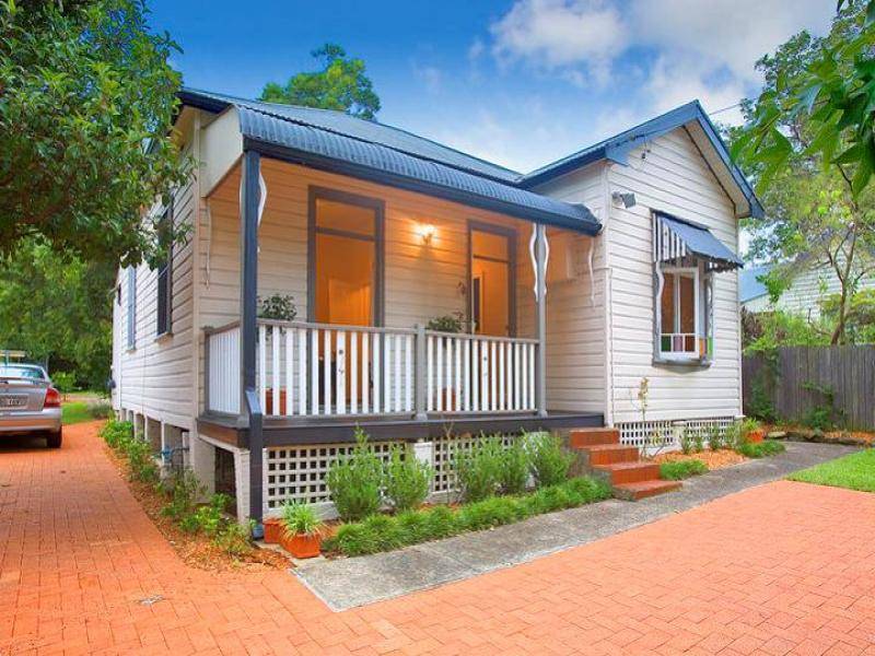 16 The Comenarra Parkway, Thornleigh NSW 2120