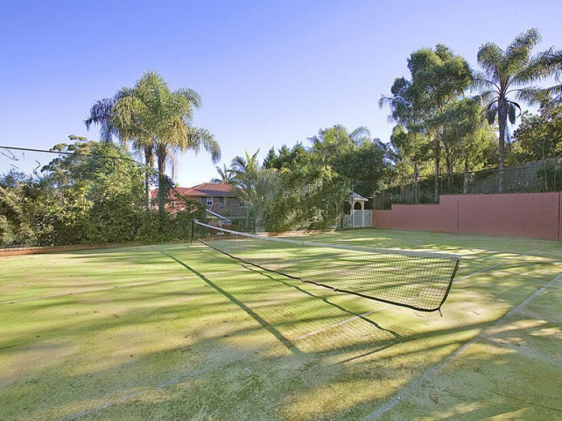 4 Mayfield Avenue, Pymble NSW 2073