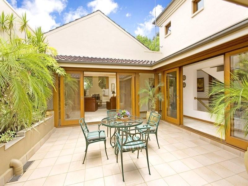 42 Collins Road, St Ives NSW 2075