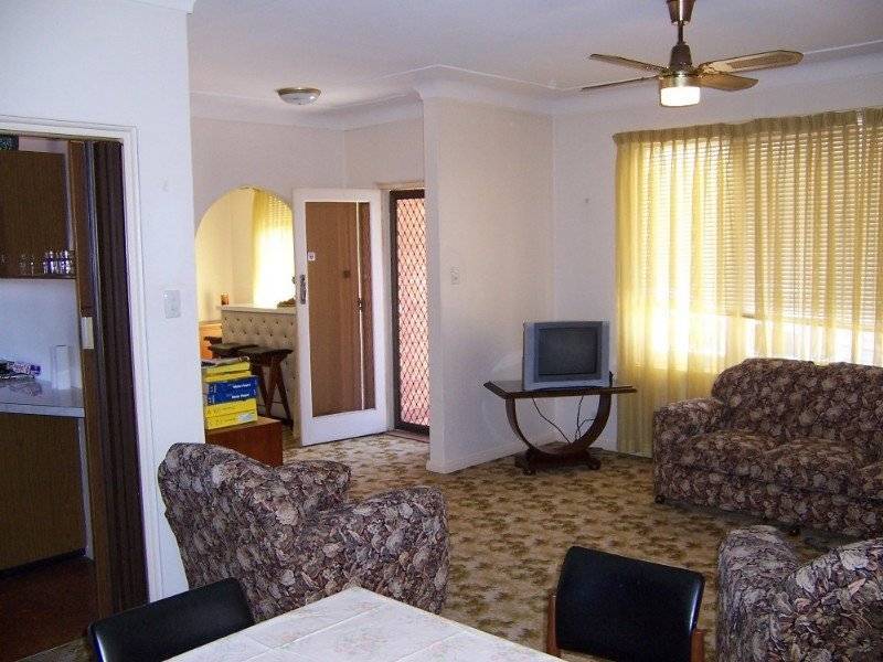 106 Rocky Point Rd, Kogarah NSW 2217