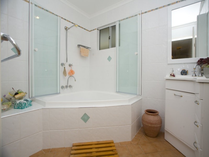 17 Glenfern Place, Gymea Bay NSW 2227