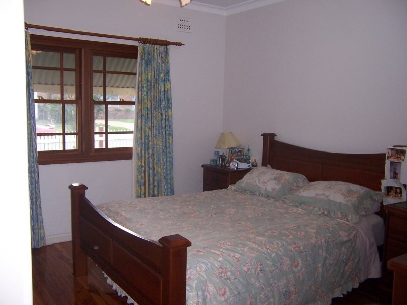 6 Kirrawee Avenue, Kirrawee NSW 2232