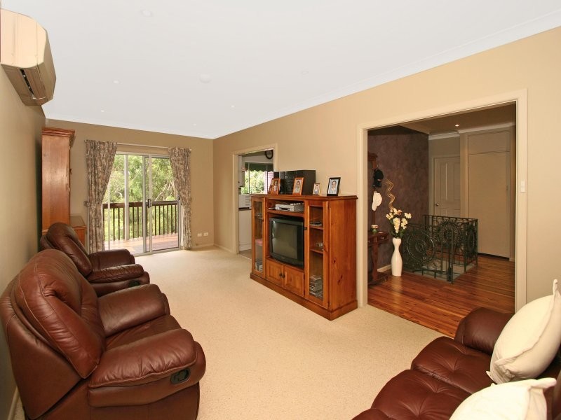 14 Tulong Place, Kirrawee NSW 2232