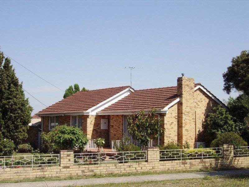 15 Princes Domain Drive, Hallam VIC 3803