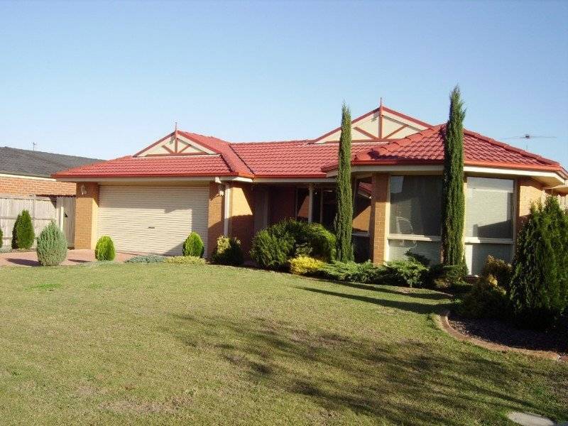 9 Napier Way, Narre Warren South VIC 3805