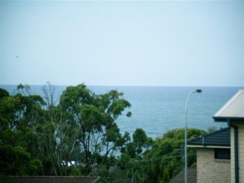 25 Seaview Street, Diamond Beach NSW 2430