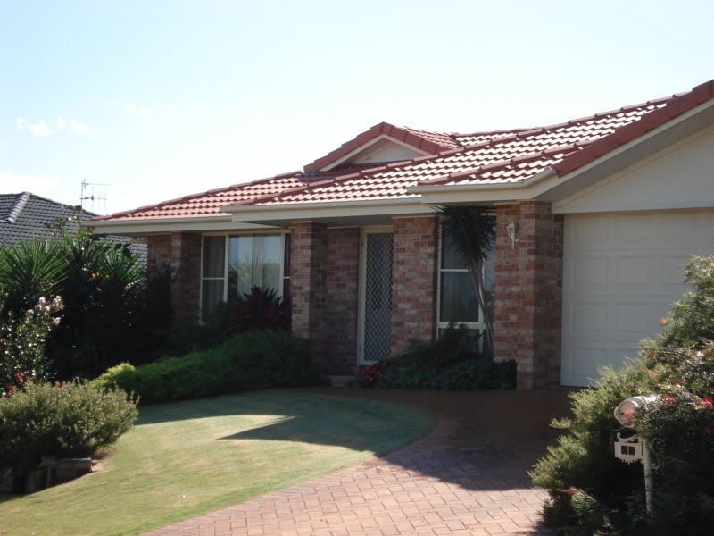 15 Bellevue Place, Hallidays Point NSW 2430