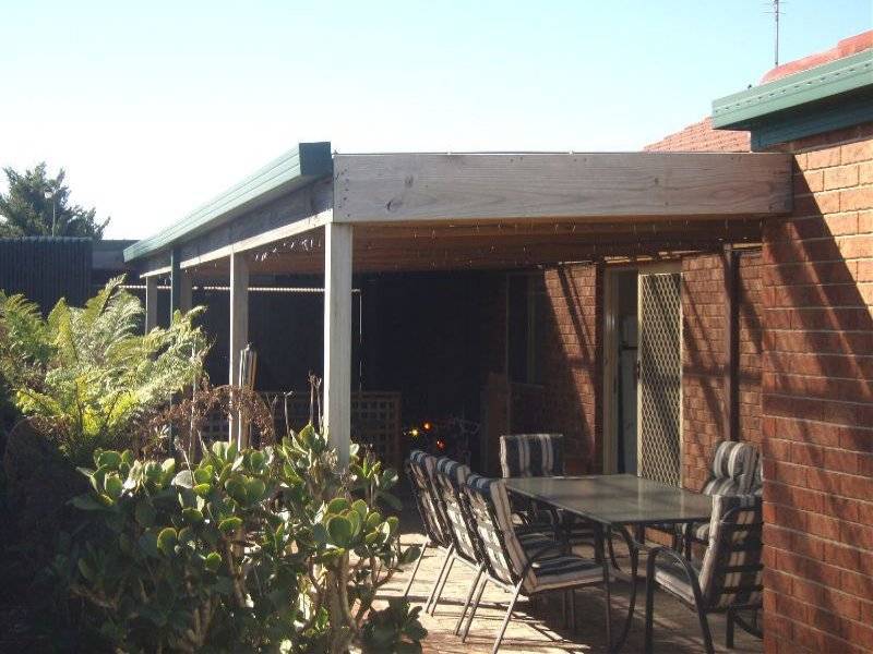 31 Lake View Drive, Safety Beach VIC 3936