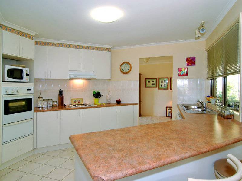 5 Mondana Way, Mount Martha VIC 3934