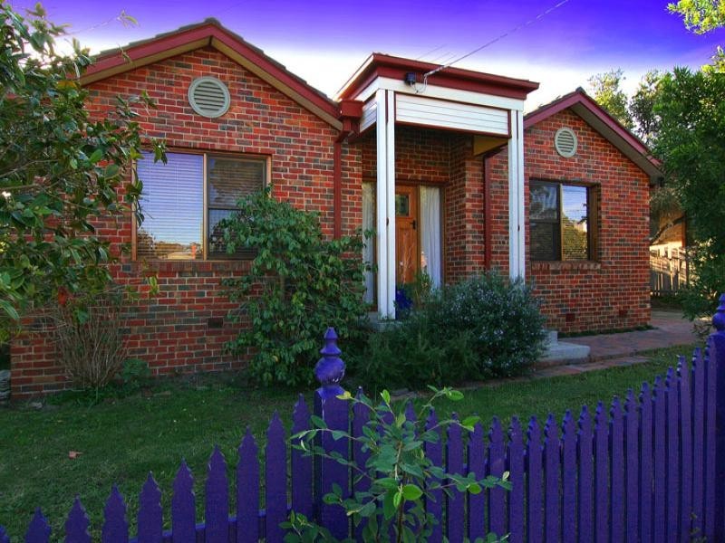 16 Moona Avenue, Mornington VIC 3931
