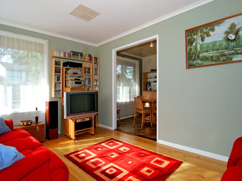 77 Richardson Drive, Mornington VIC 3931