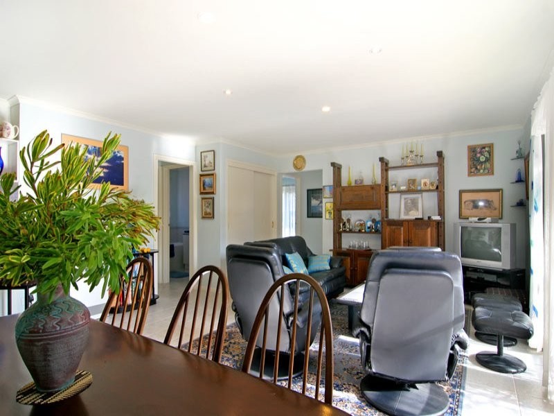 16 Palm Tree Court, Safety Beach VIC 3936