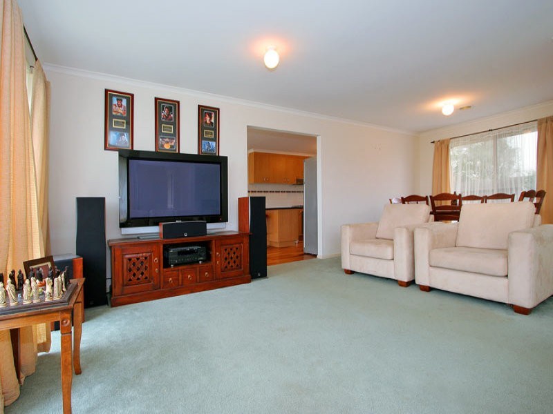 4 Durham Drive, Mornington VIC 3931