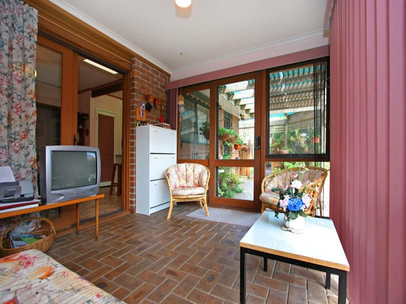 12 Ti Tree Grove, Mornington VIC 3931