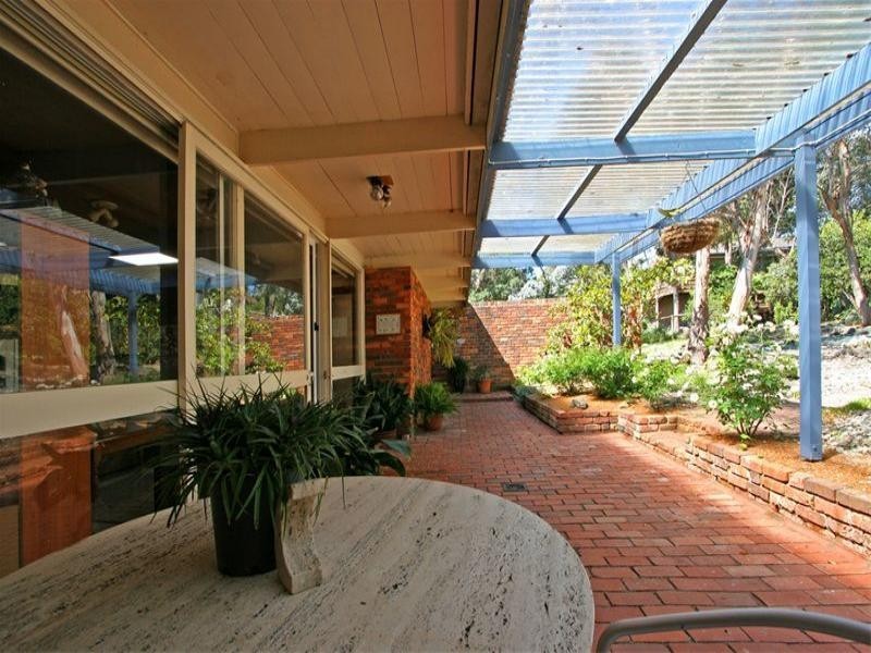 33 Mather Road, Mount Eliza VIC 3930