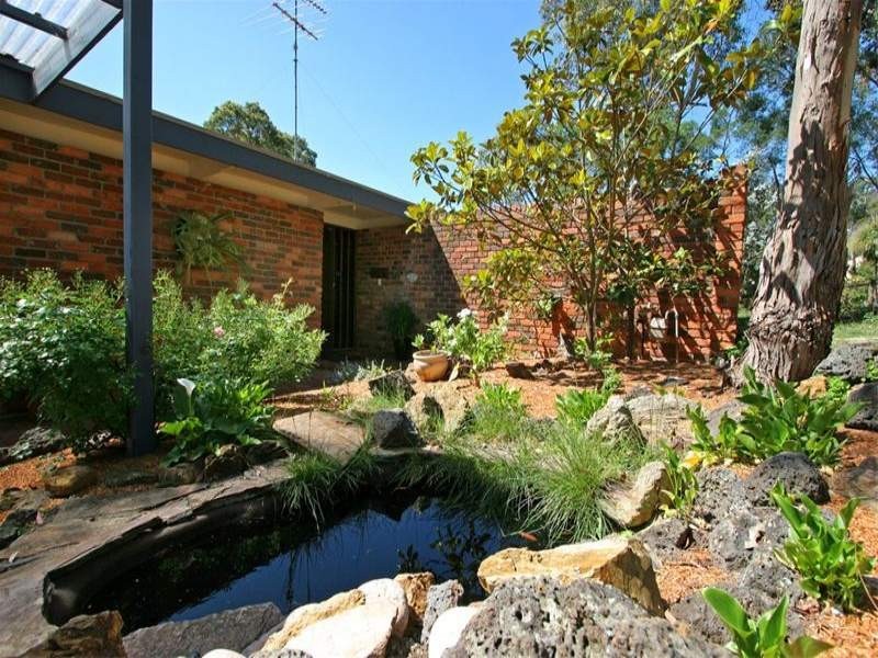 33 Mather Road, Mount Eliza VIC 3930