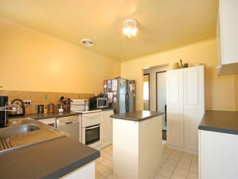 5 Elanora Court, Mornington VIC 3931