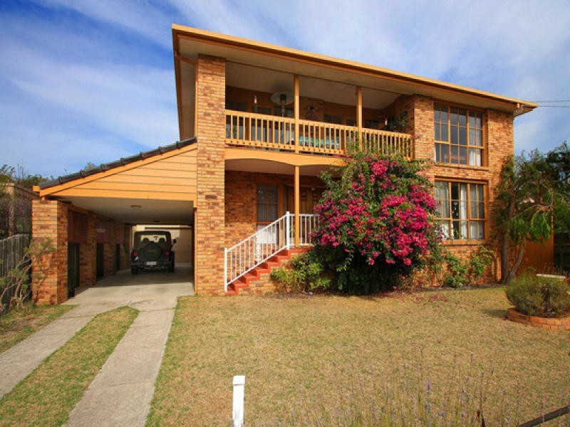 22 Carnoustie Grove, Mornington VIC 3931