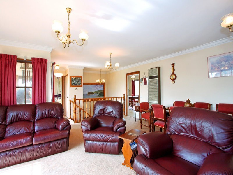 22 Carnoustie Grove, Mornington VIC 3931