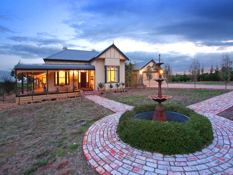 22 Benton Grange, Mornington VIC 3931